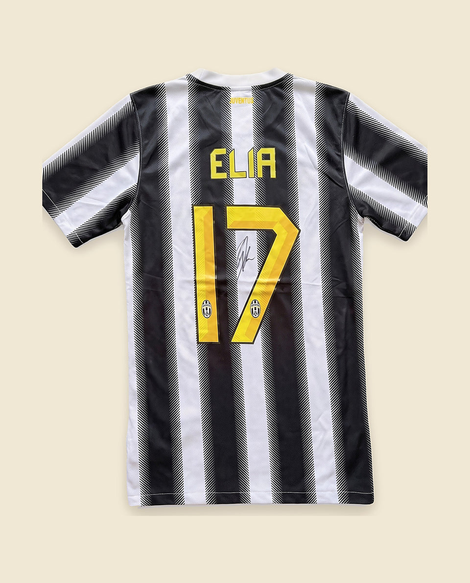 Maillot domicile de la Juventus signé par Eljero Elia, dos avec ELIA 17 et sa signature