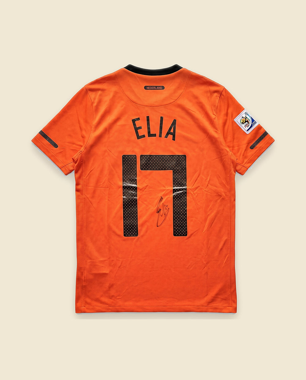 Gesigneerd Oranje-shirt van Eljero Elia, achterkant met ELIA 17 en zijn handtekening